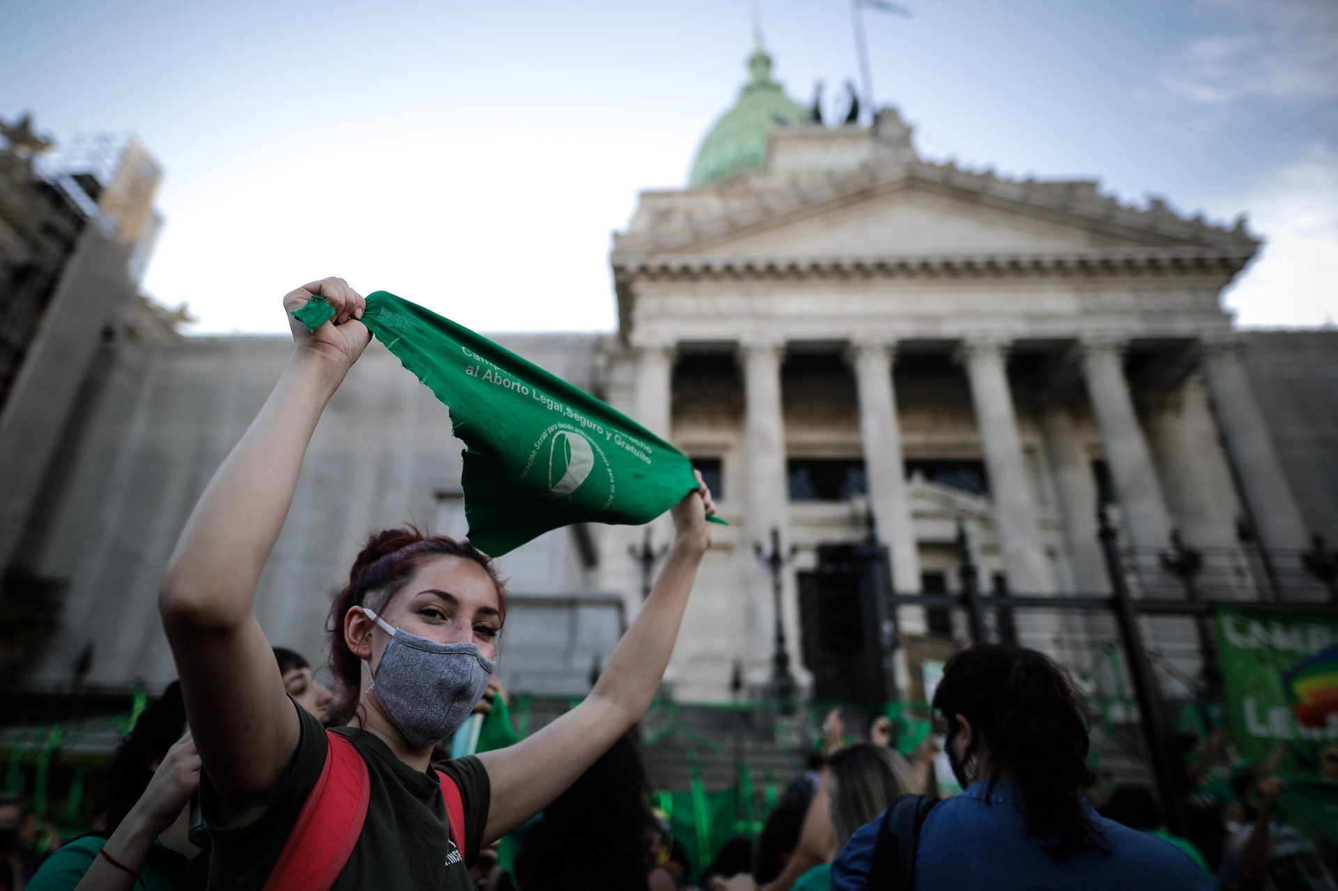 diputados de milei presentaron un proyecto para la derogacion del aborto