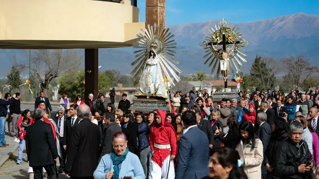 las imagenes del milagro llegaron al corazon del gobierno provincial