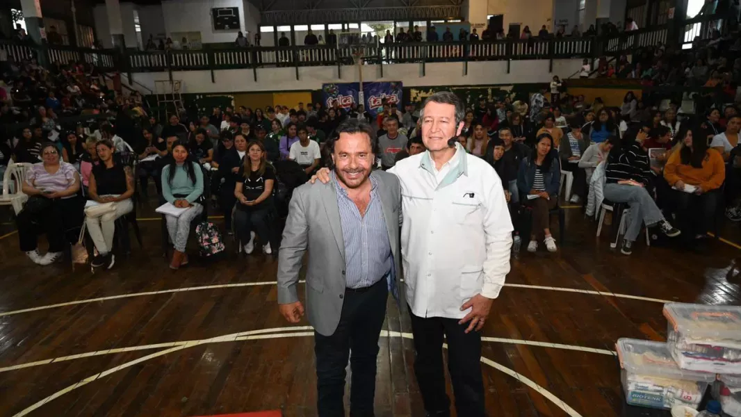 mas de 700 saltenos se capacitaron en rcp y primeros auxilios con la presencia de saenz