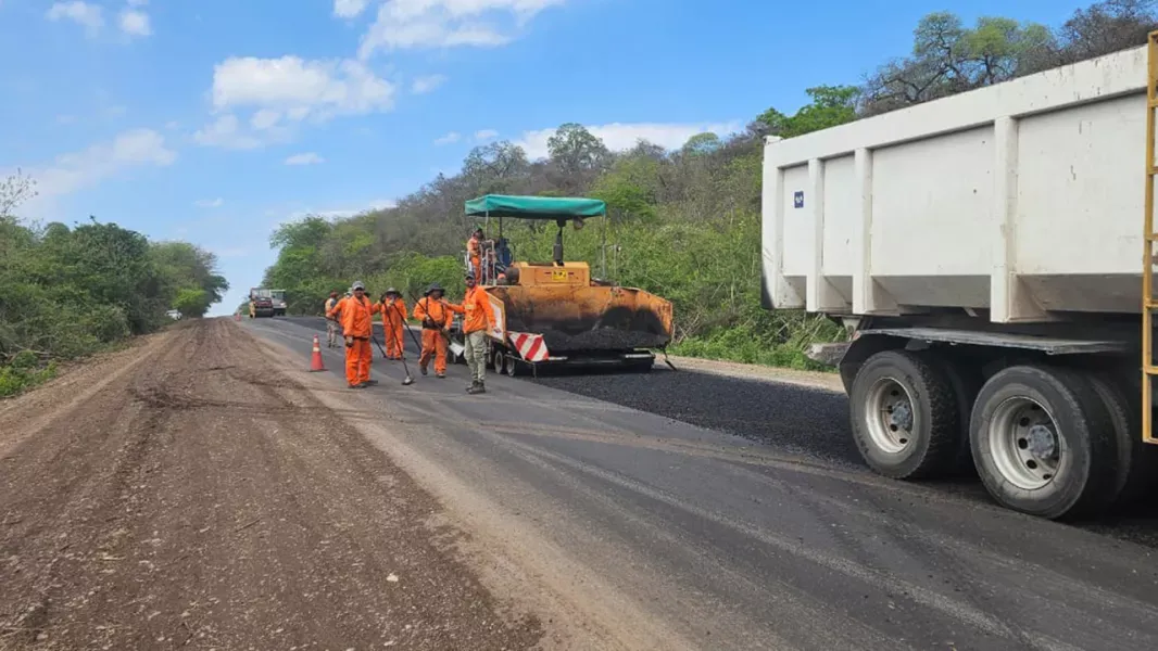 construir y mejorar la infraestructura vial es un compromiso que mantenemos aseguro saenz