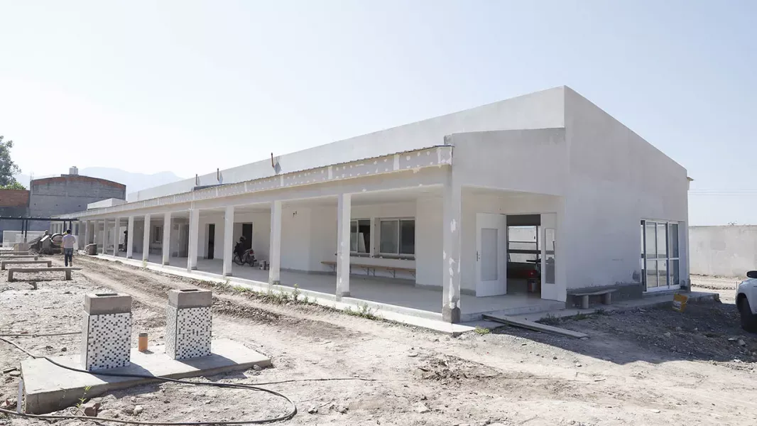 avanzan las obras de ampliacion y refaccion en el colegio america latina de villa lavalle