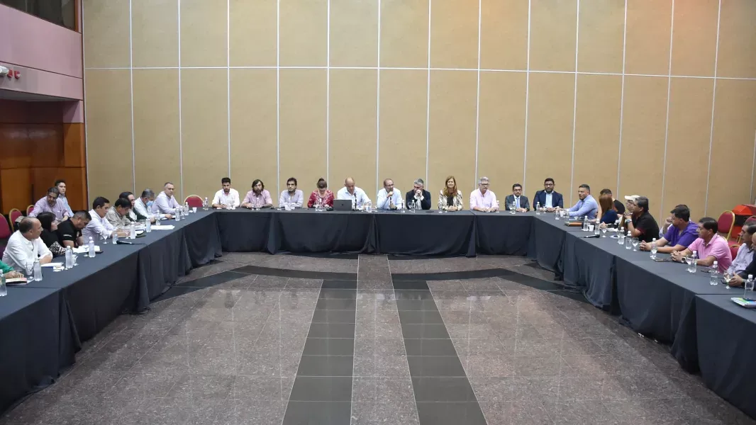 gobierno y gremios abrieron una instancia de revision paritaria