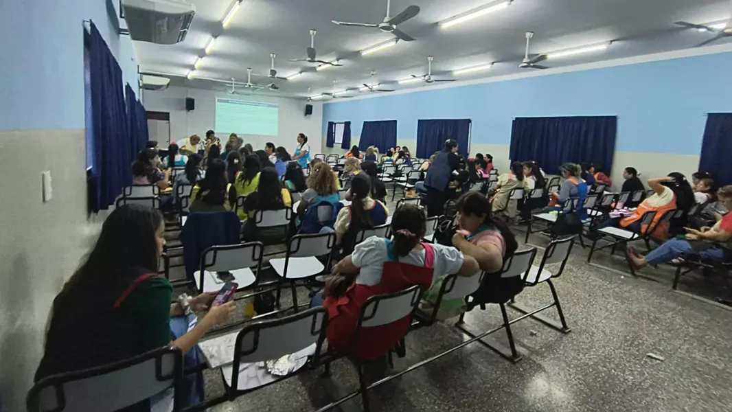 el gobierno provincial refuerza la alfabetizacion inicial con formacion masiva de docentes