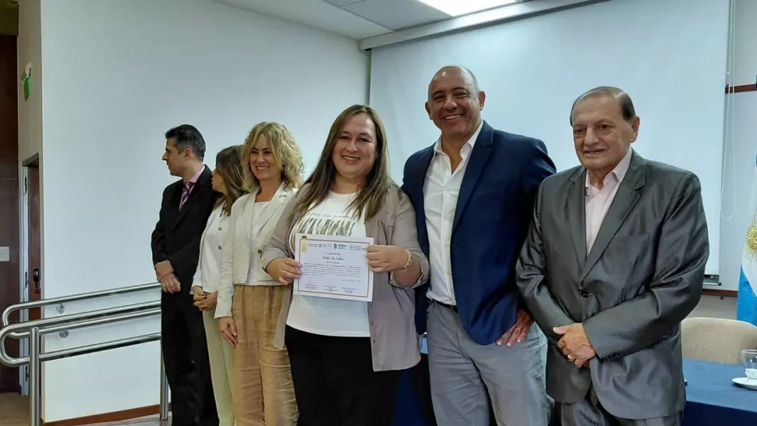 el gobierno provincial cerro la primera capacitacion en ia y prepara un nuevo nivel para empleados publicos