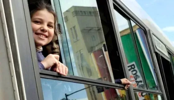 martes de reyes magos chicos de hasta 12 anos viajan gratis en saeta