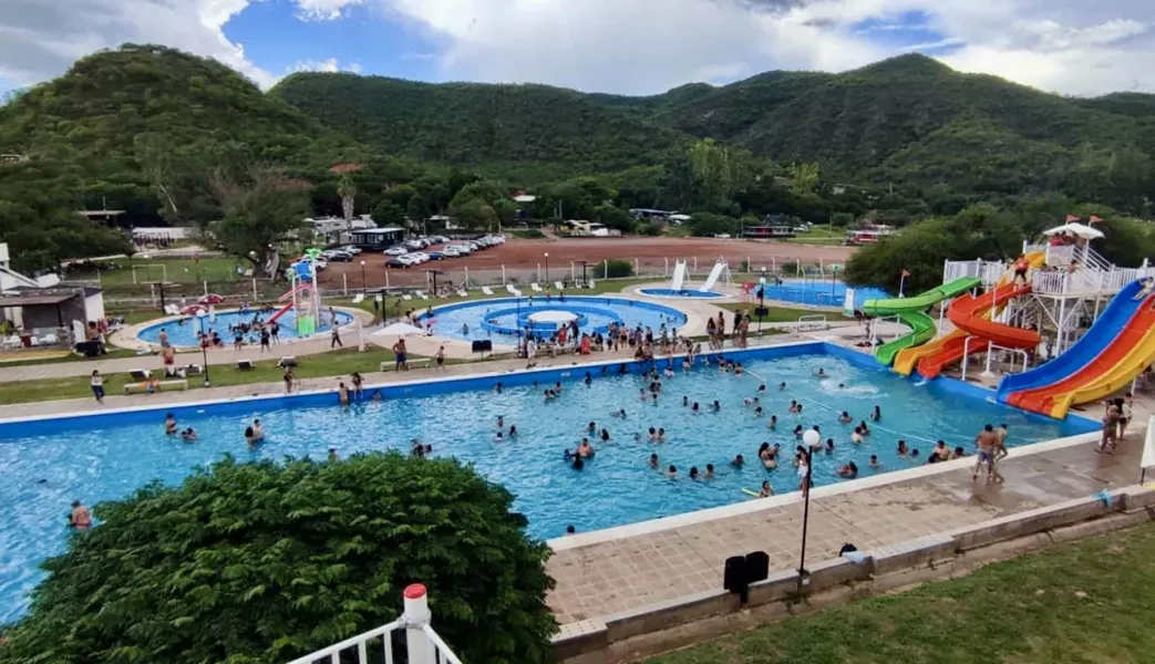 verano en cabra corral promo 4x3 agua y descanso en el prestamo