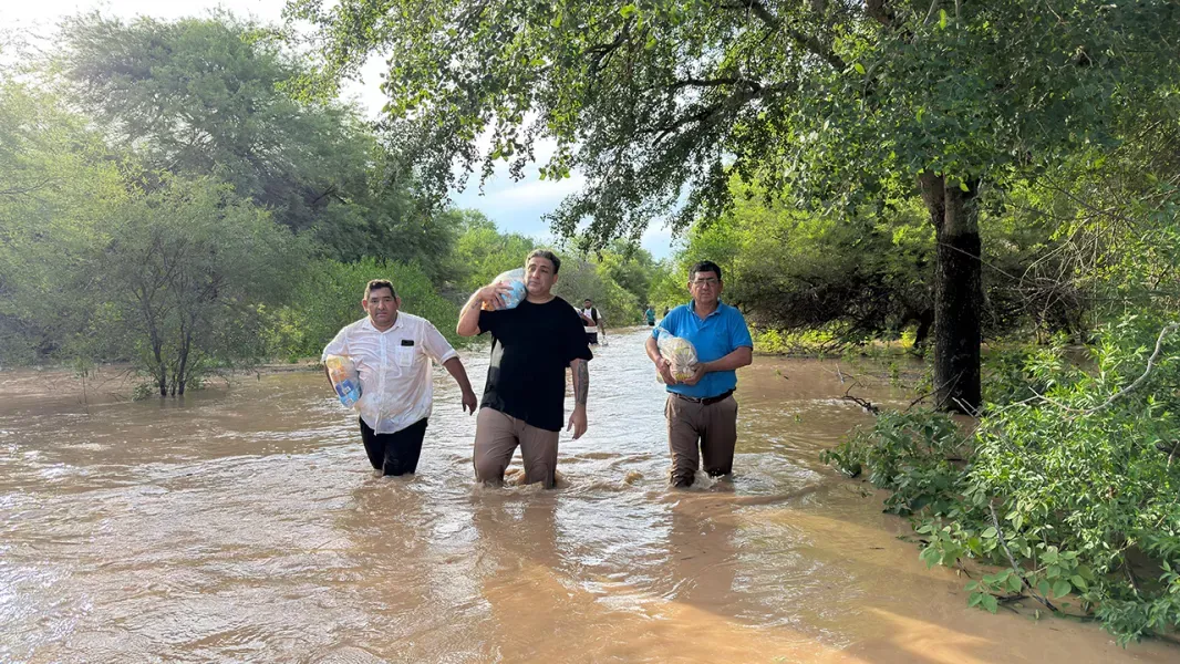 tras la crecida del bermejo la provincia intensifico la asistencia en pichanal