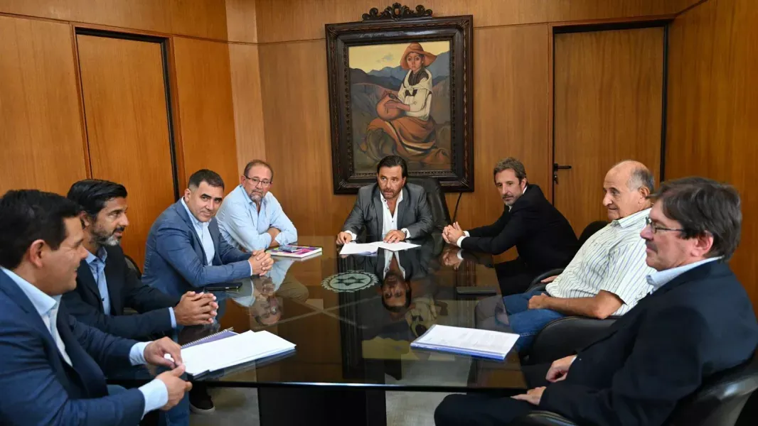 tras el reclamo de saenz transnoa anuncio inversiones por usd 7 millones y un parque solar