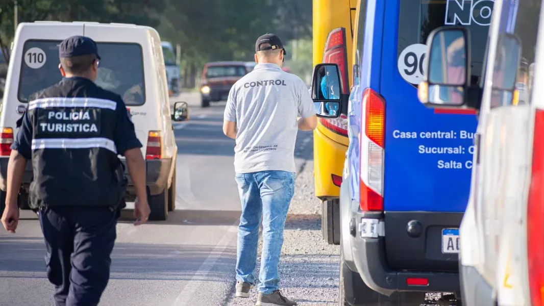 semana santa refuerzan operativos para blindar el turismo en la provincia