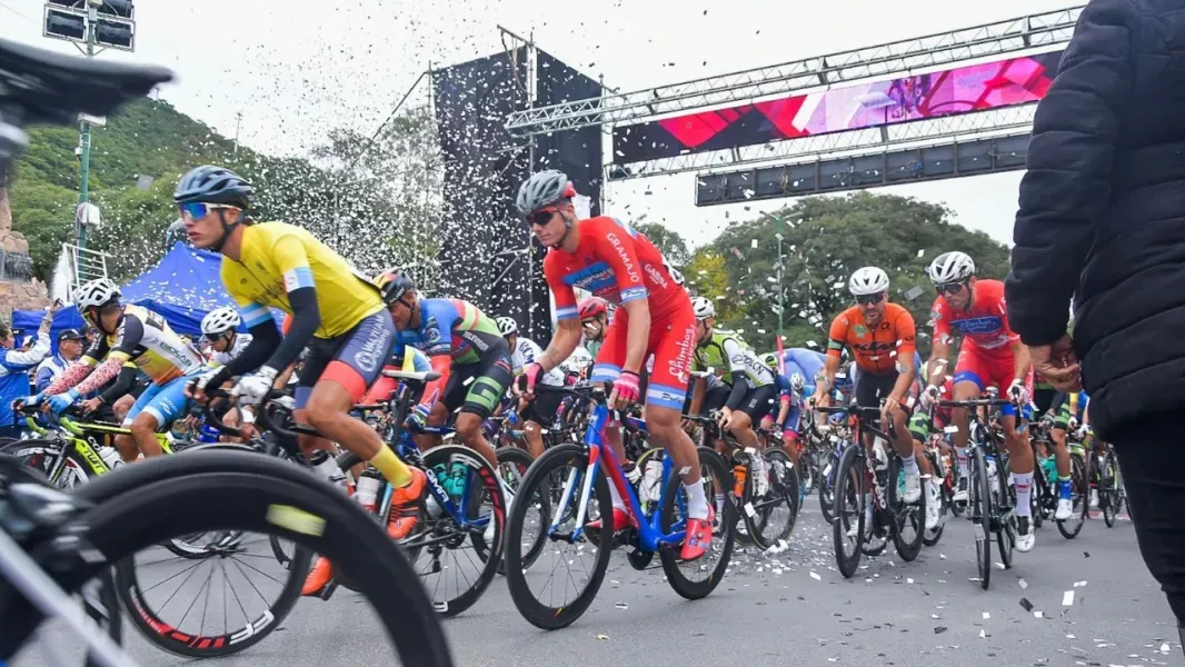 la clasica 1 de mayo vuelve con su edicion 94 y un peloton internacional
