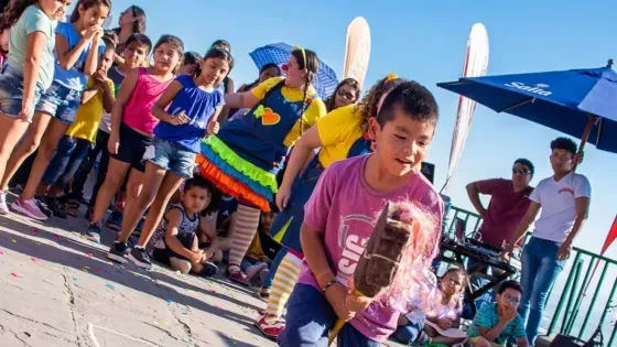 teatro circo y festivales la propuesta de salta para celebrar el dia del nino