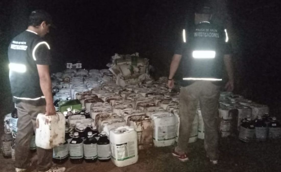anta disfrazados de gendarmes entraron a una finca y se llevaron millones