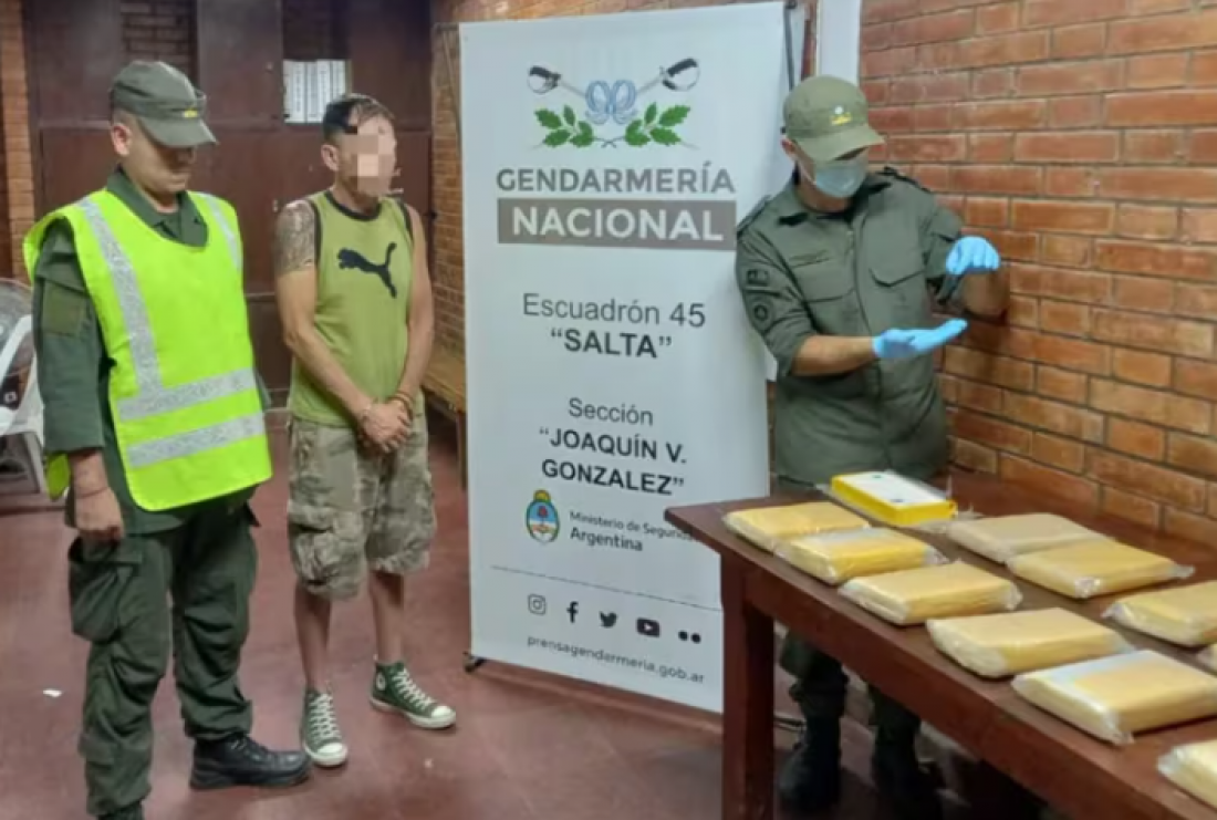 j v gonzalez los detuvieron con mas de 21 kilos de cocaina en el tanque de nafta