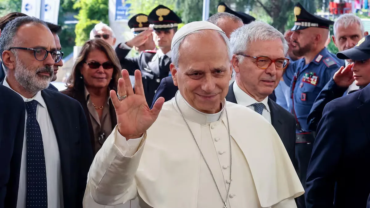El Papa Leon XIV fue intervenido