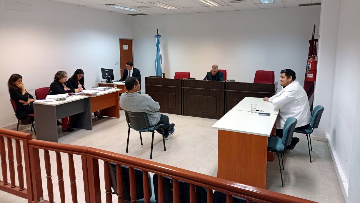 tartagal condenaron al ordenanza de la escuela por abusar de un nino pero esta libre