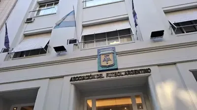 caso sur finanzas la justicia ordeno 35 allanamientos a la afa y clubes de futbol