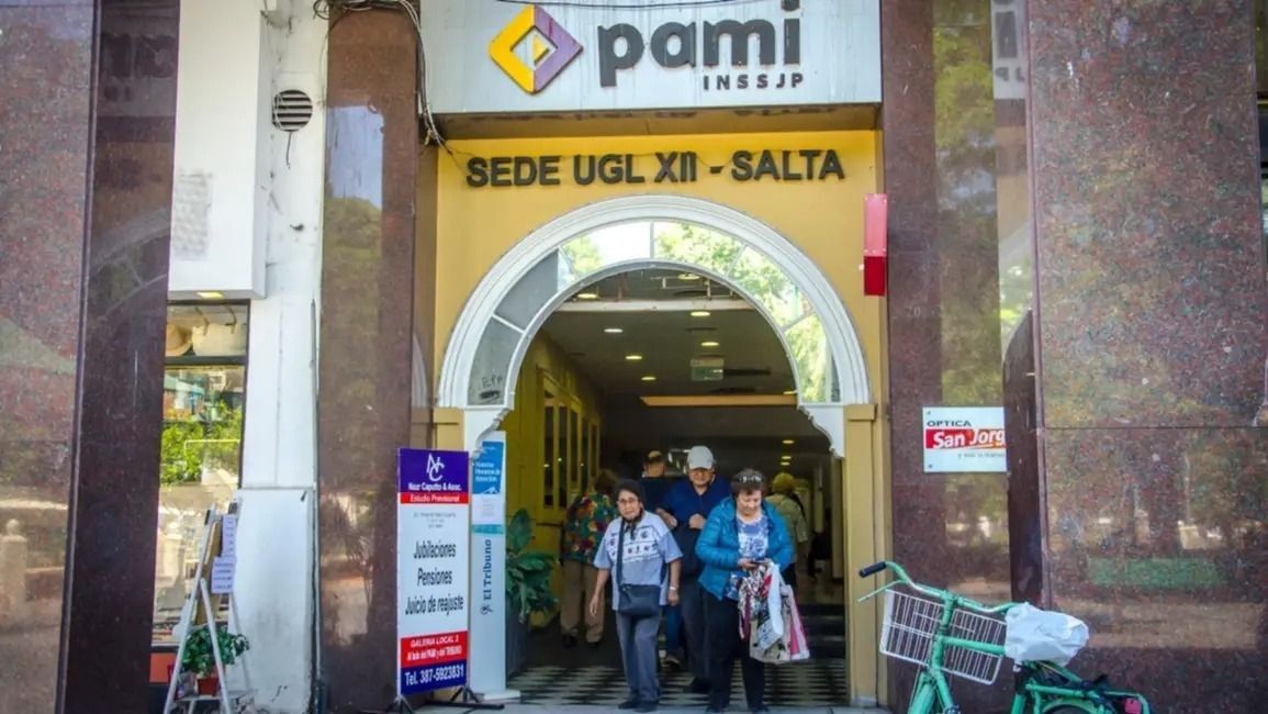 alarma en el pami advierten que medicos podrian dejar de atender y crece la crisis en la cobertura