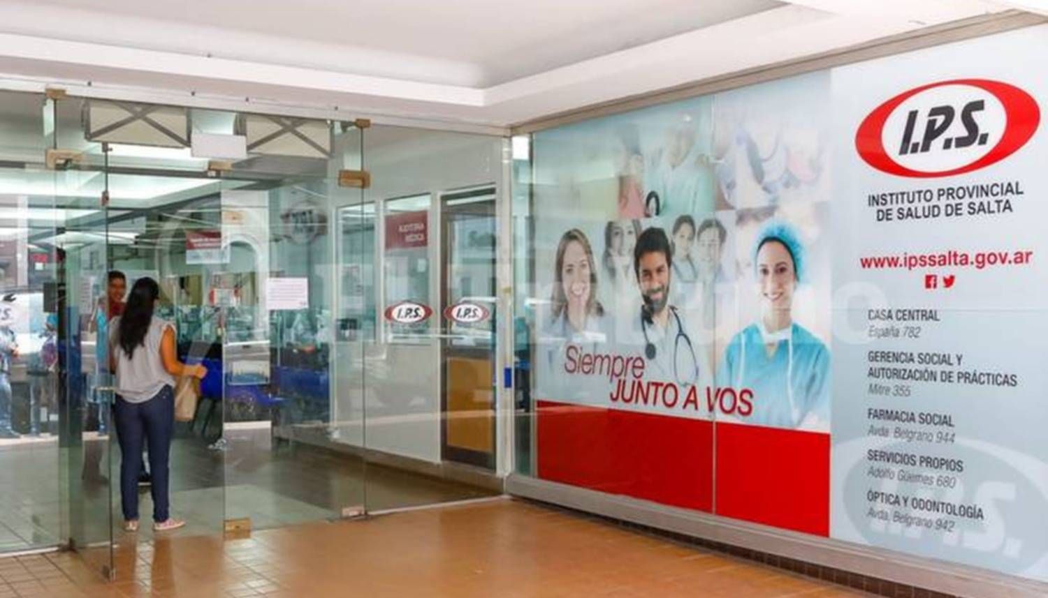 farmacias al limite el ips promete saldar deudas y evitar el corte de medicamentos