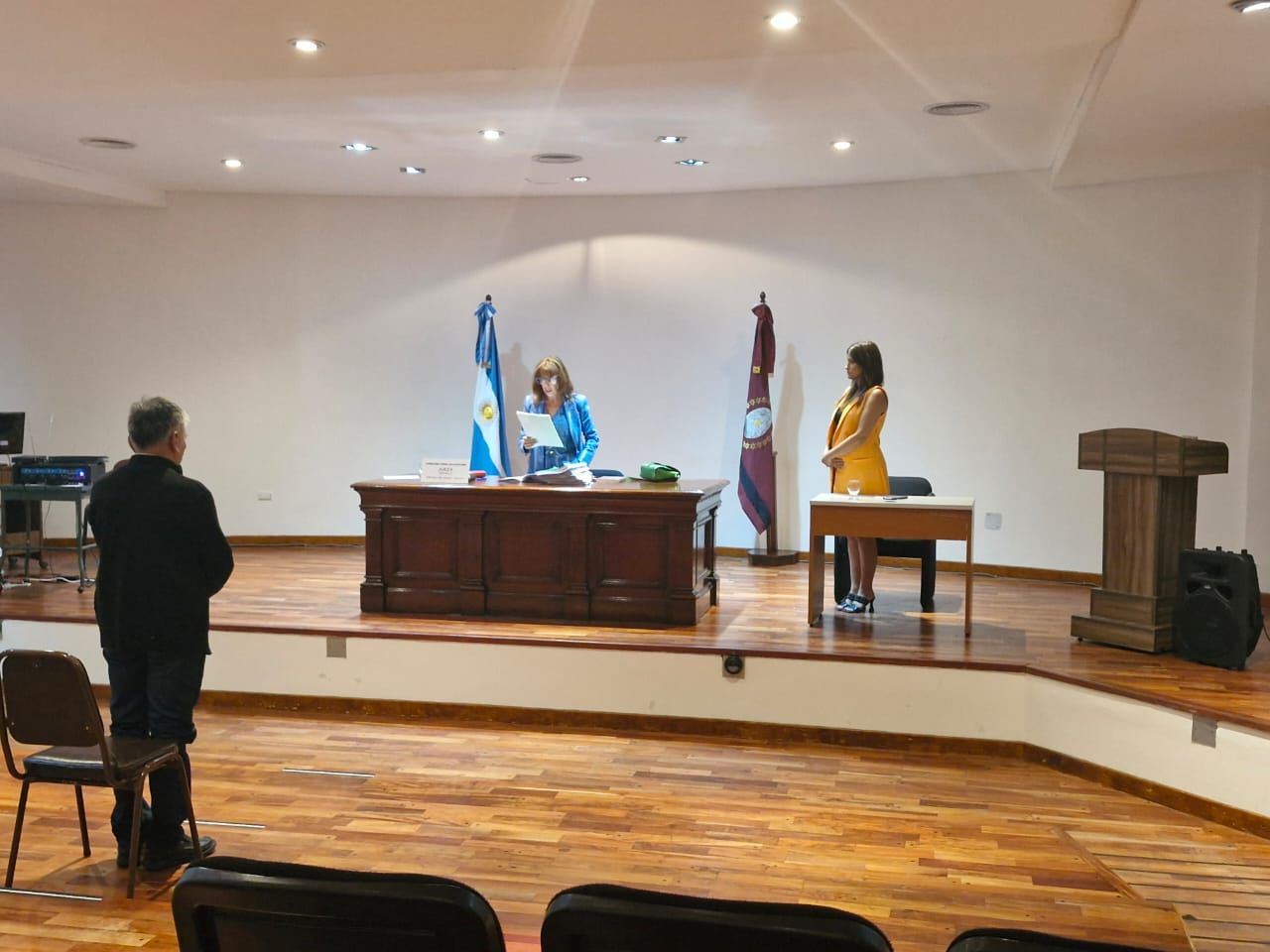joaquin v gonzalez 8 anos para el profesor que abuso de 9 ninas