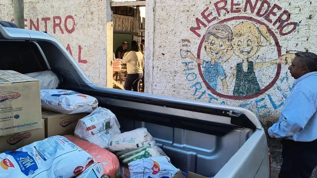 el norte salteno refuerza su red solidaria arranco una nueva entrega de alimentos en san martin