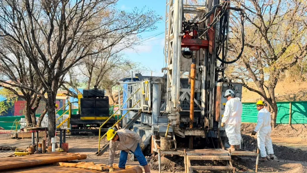 construyen un nuevo pozo de agua para reforzar el abastecimiento en grand bourg
