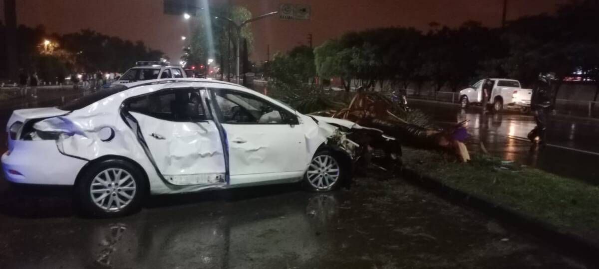 accidente en la avenida paraguay no hay indicios de un tercer vehiculo