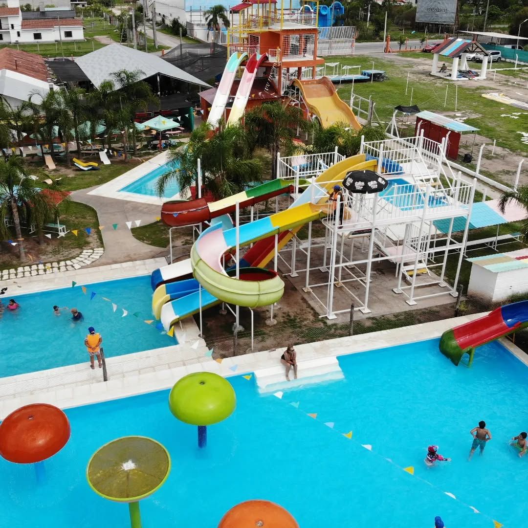 aqua park abre de nuevo pero guardavidas insisten en la presencia de mas profesionales