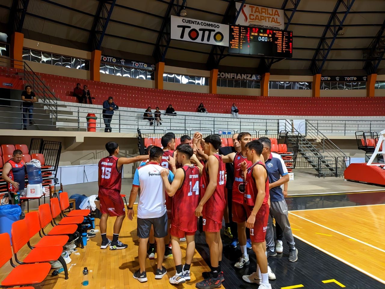 salta basket embolso 2 victorias en bolivia