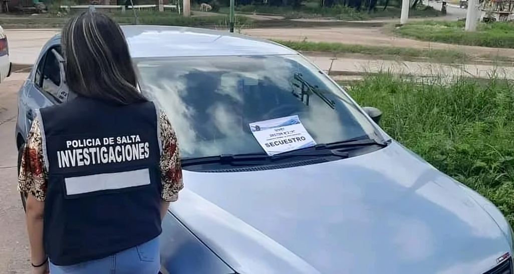 ojo al piojo compro una camioneta por facebook no se la entregaron y fue amenazado con una pistola