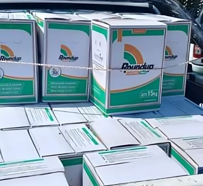 embarcacion sustrajeron agroquimicos luego de atar y someter a los encargados
