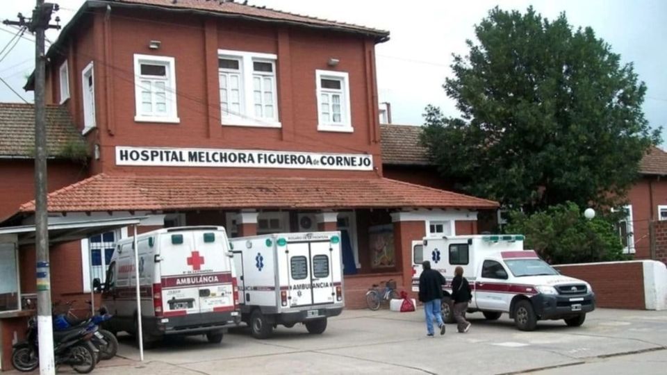 una menor de 16 anos apunalo a su pareja de 32 en rosario de la frontera
