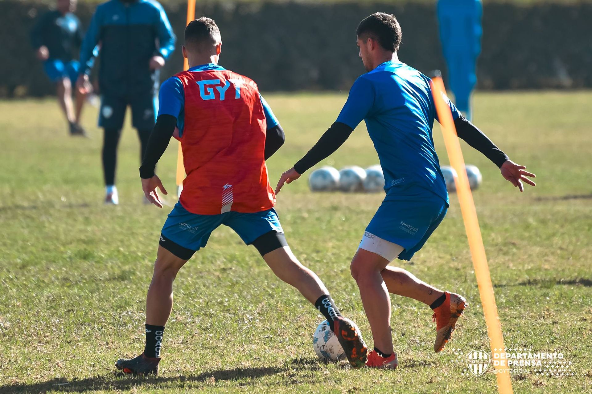 gimnasia y tiro visita a chaco for ever por la fecha 20