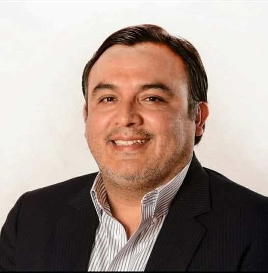 informar no es ofender y manipular las informacion en perjuicio de otro
