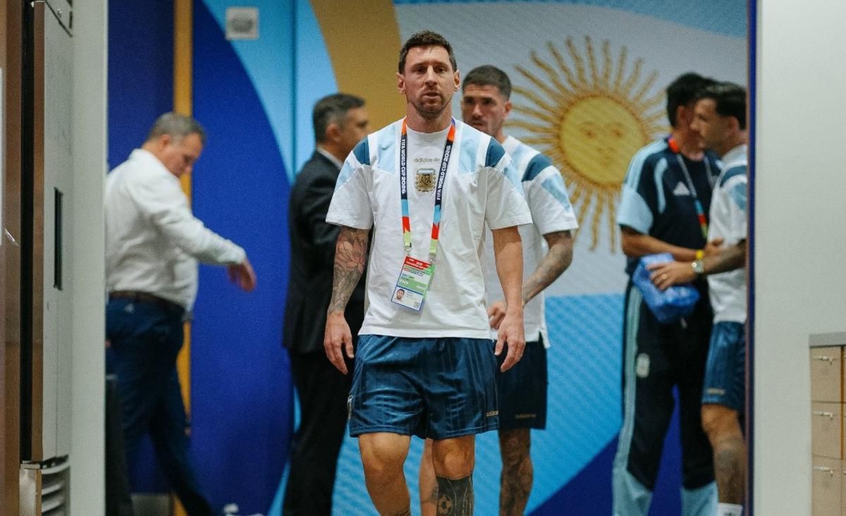 lionel messi llego a rosario luego de su participacion en la copa del mundo