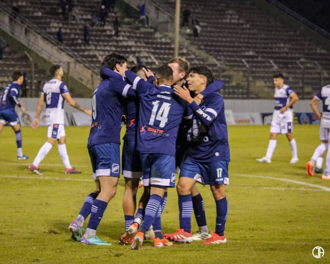 juventud antoniana visita a boca unidos en un duelo decisivo por la clasificacion en el federal a
