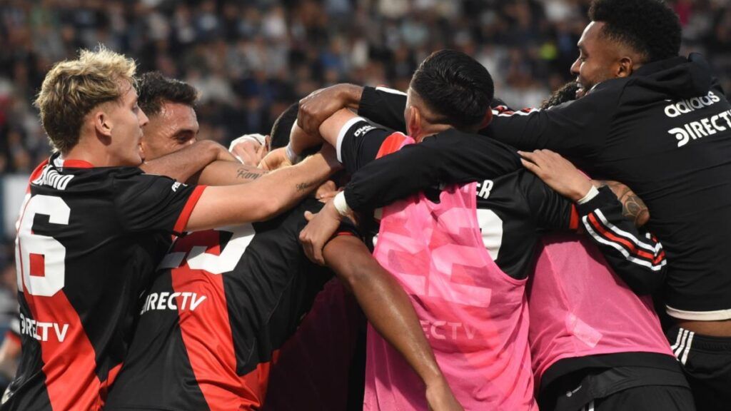 con cambios en la defensa y en el medio la probable formacion de river para recibir a gimnasia