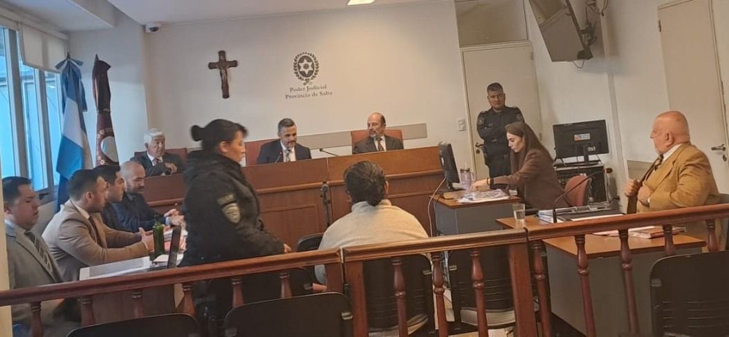 caso leonel francia vecinos declararon y uno afirmo haber visto lesiones en el nino