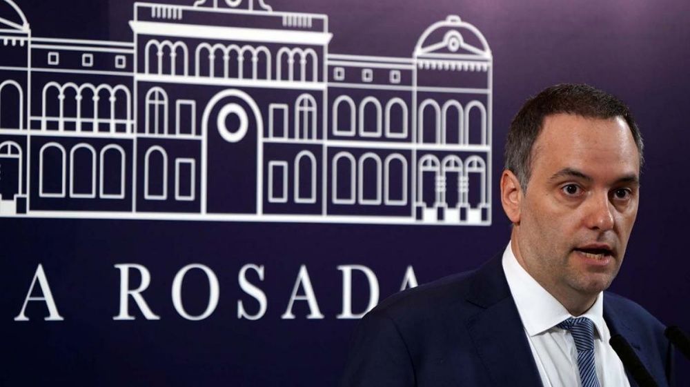 es oficial el gobierno de milei revisara uno a uno los contratos del ultimo ano
