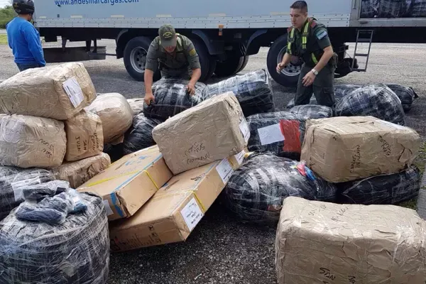 contrabando en la rn 68 secuestran mercaderia ilegal en operativos viales