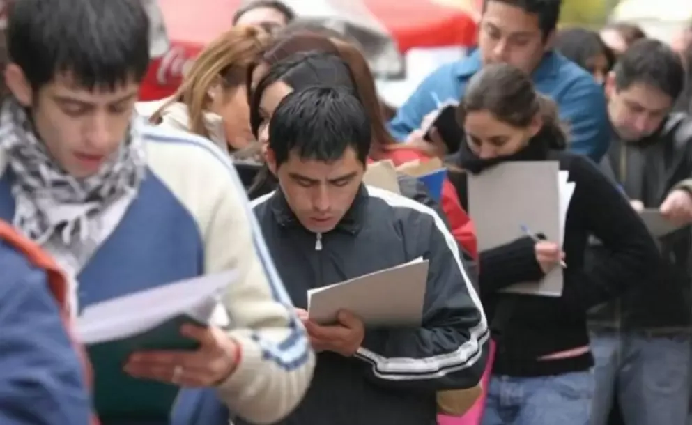 el desempleo en la argentina fue de 66 en el tercer trimestre del 2025 segun el indec