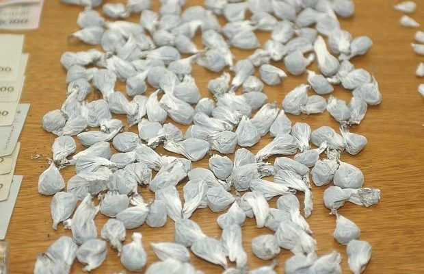 el quebrachal imputaron a dos hermanos por venta de drogas