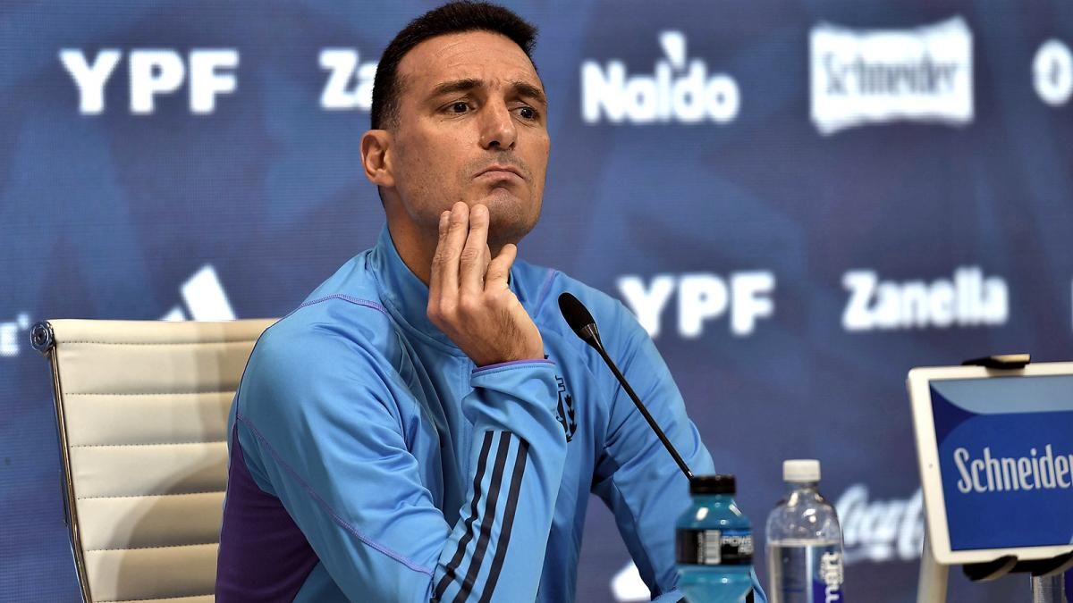 scaloni puso en duda su continuidad esta seleccion necesita un entrenador que tenga todas las energias