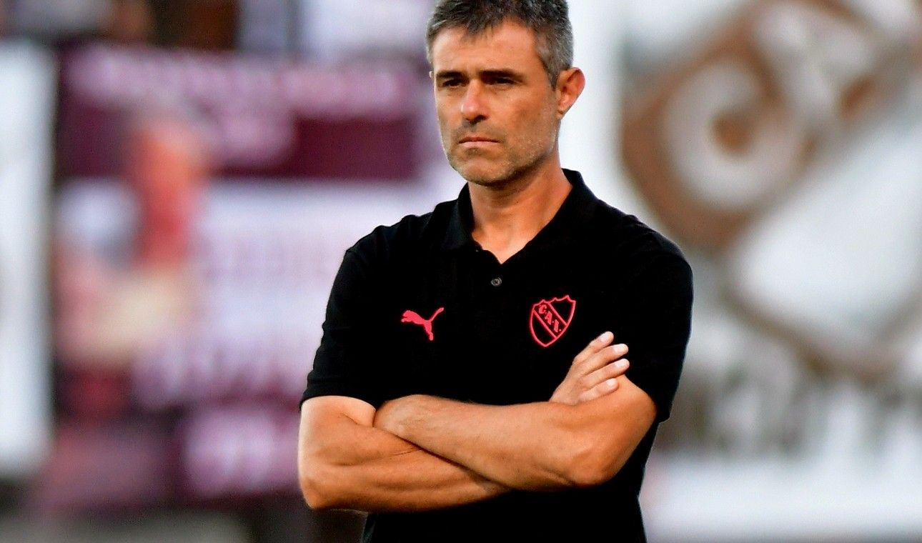 vaccari renuncio como entrenador de independiente tras otra derrota en el torneo clausura