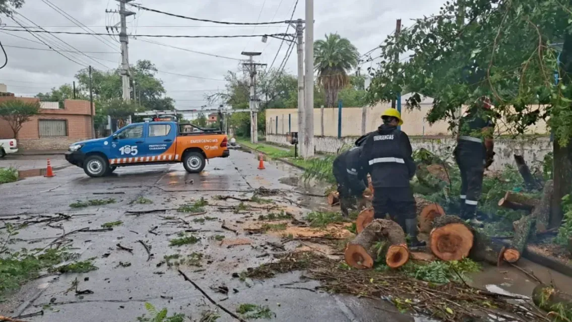 temporal en salta 42 intervenciones y continua la alerta naranja