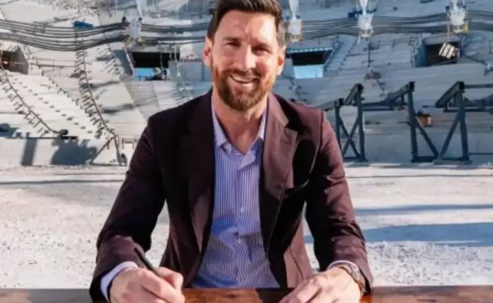 lionel messi compro un club de futbol de barcelona y sera dueno del ue cornella