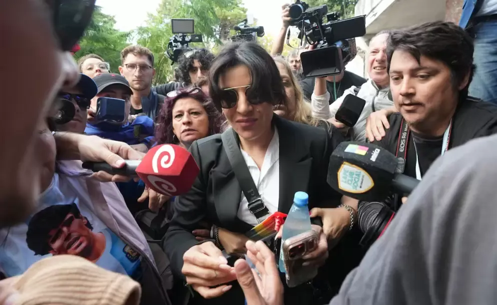 gianinna maradona apunto contra morla y los medicos el plan era matarlo para quedarse con sus marcas