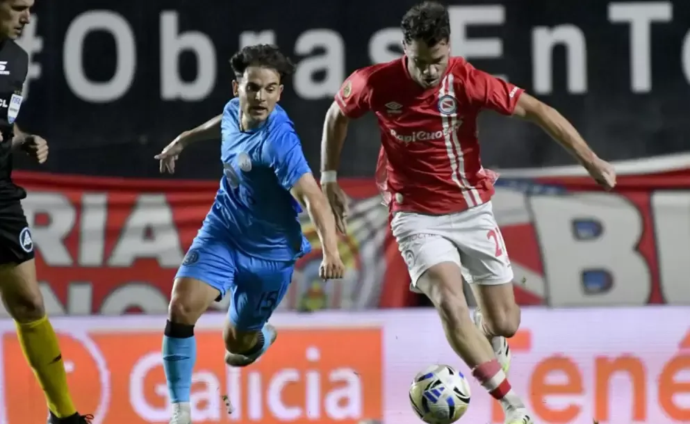 belgrano y argentinos juniors se enfrentan por un lugar en la final del apertura