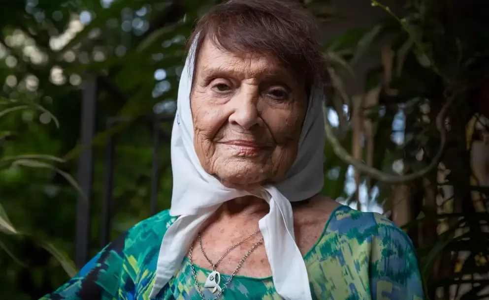 adios a taty almeida presidenta de madres de plaza de mayo linea fundadora