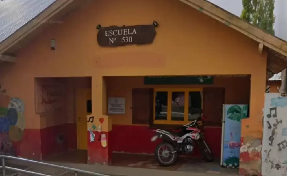 denunciaron a una docente acusada de escupir a una nena de 7 anos con sindrome de down en una escuela de chubut