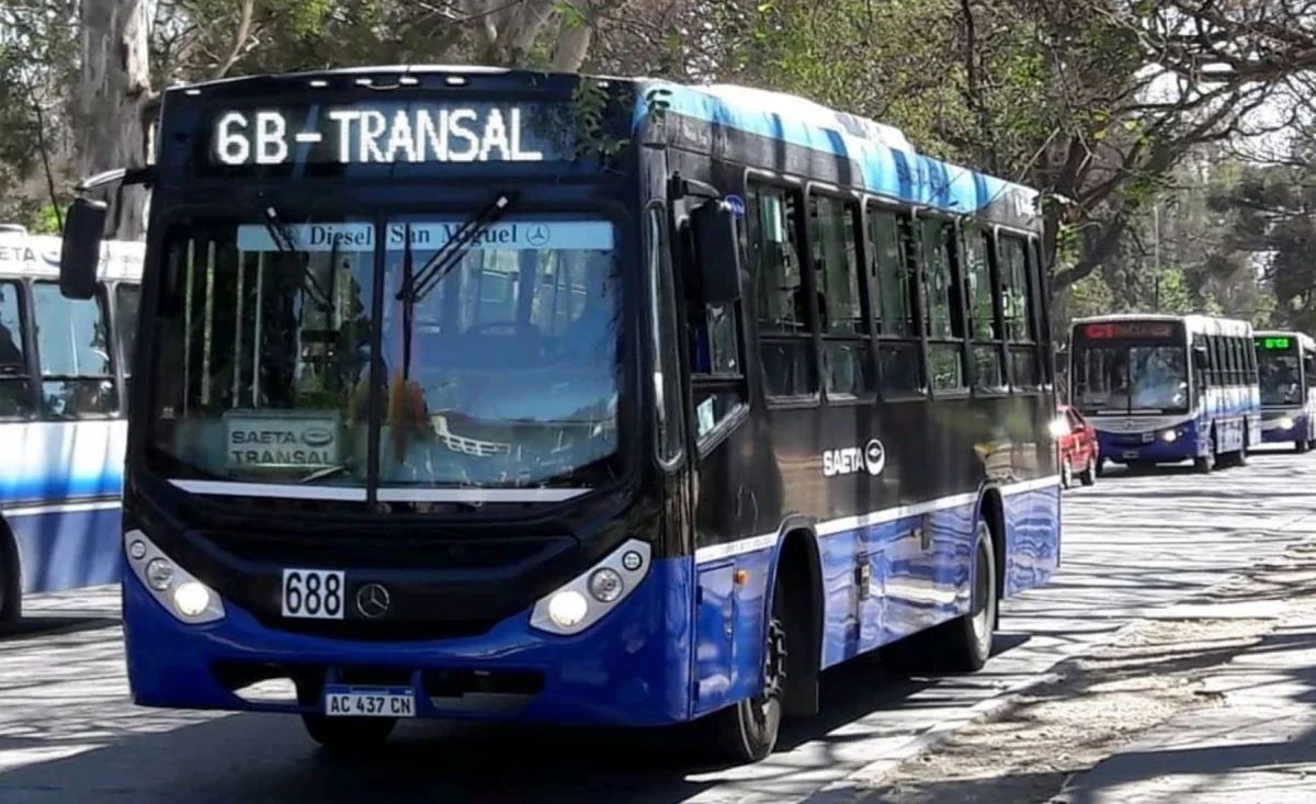 el gobierno garantizo el servicio de saeta y desactivo el paro